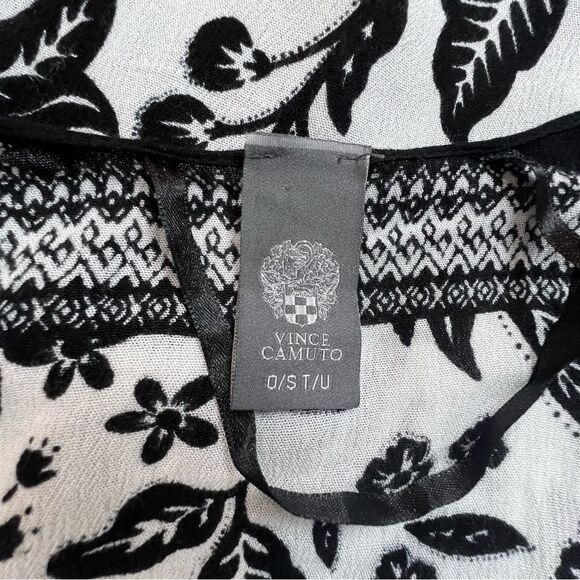 Vince Camuto Tropical Bird Floral Wrap Kimono With Tassels OSFM - Picture 7 of 8